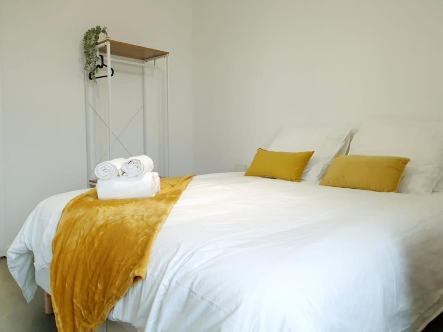 Le Boheme Apartment Памие Екстериор снимка